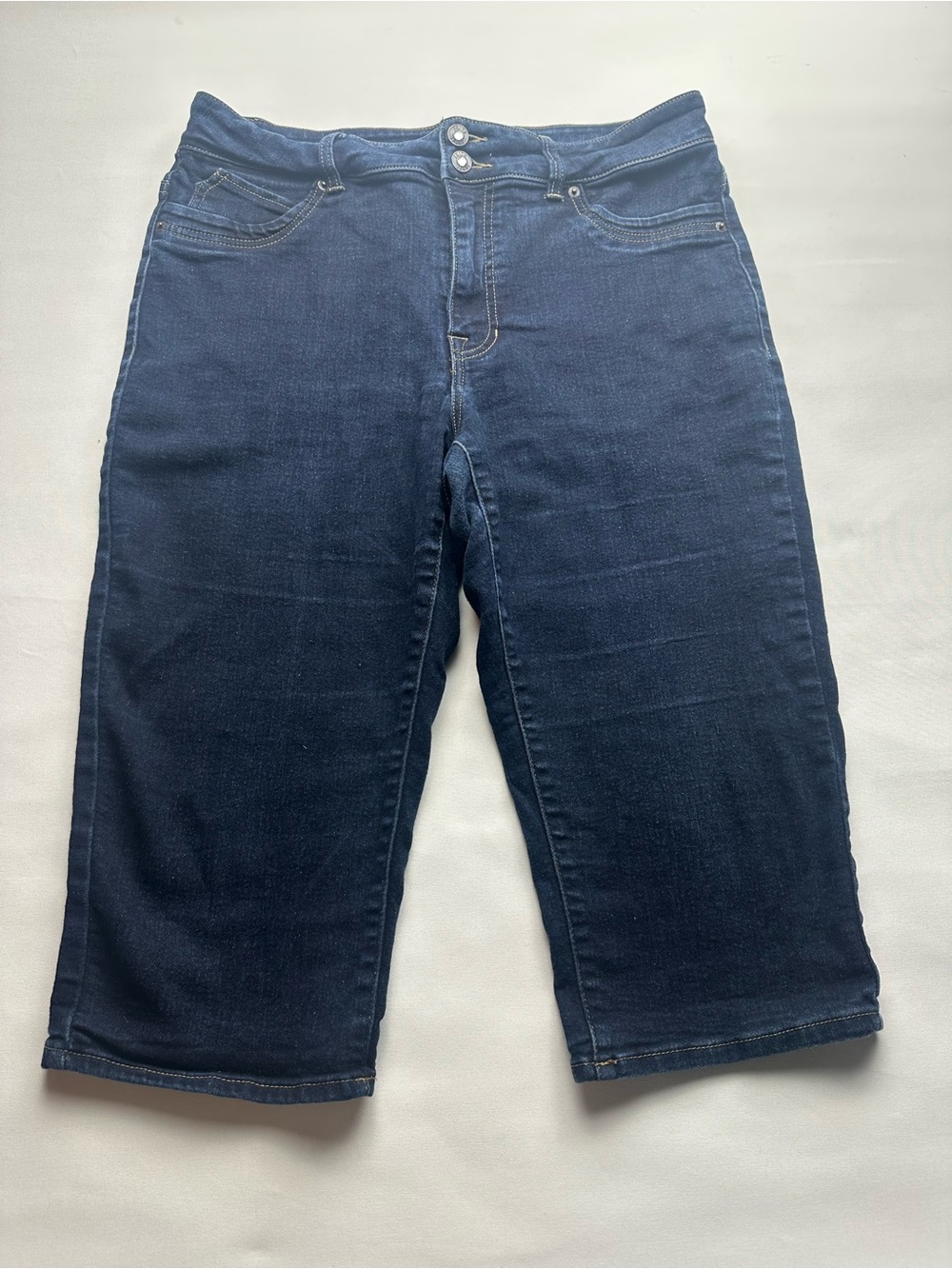Dark Blue capri Denim Jeans by Faith Jeans. Size 16